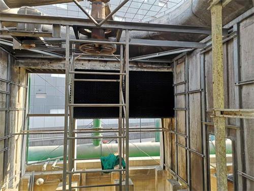 <a href=http://m.clyxwz.com/peijian/fan/ target=_blank class=infotextkey>冷卻塔風機</a>